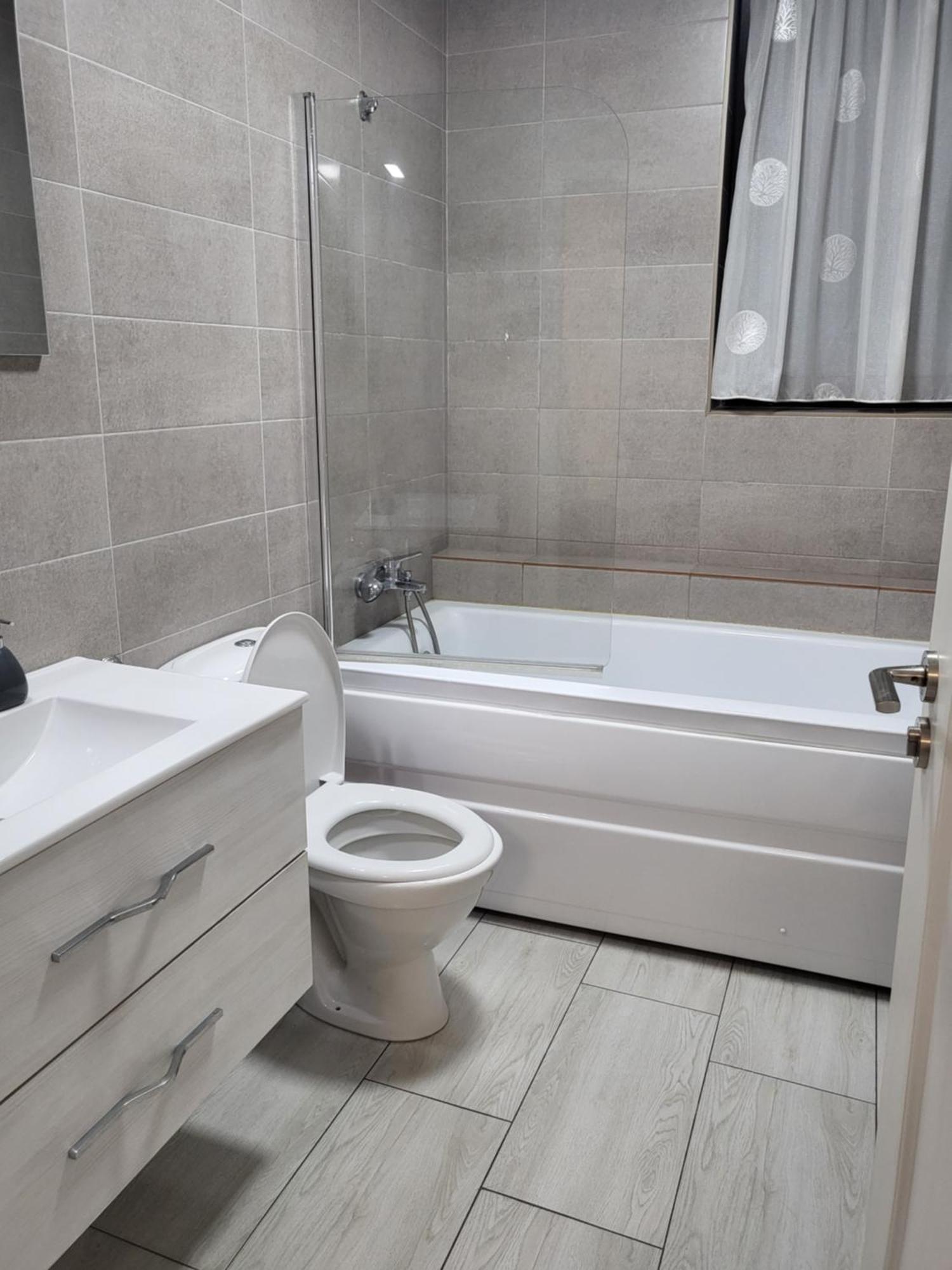 Apartament Alex, Dem Radulescu Râmnicu Vâlcea Exteriör bild